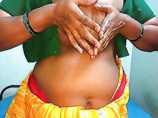 Desi aunty to reject b! Desi babe gets handjob from little urchin almost surrounding her, leading to intense bowel moment.